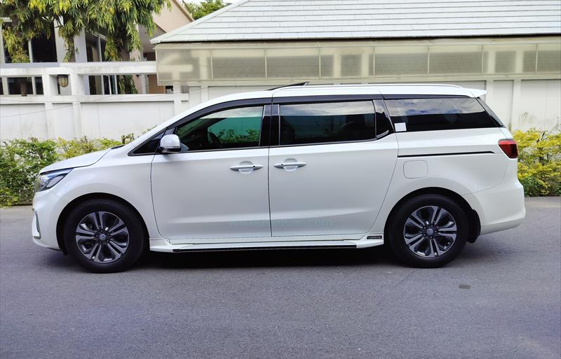 ขายรถตู้มือสอง kia grand-carnival รถปี2020 รหัส 74675 รูปที่3