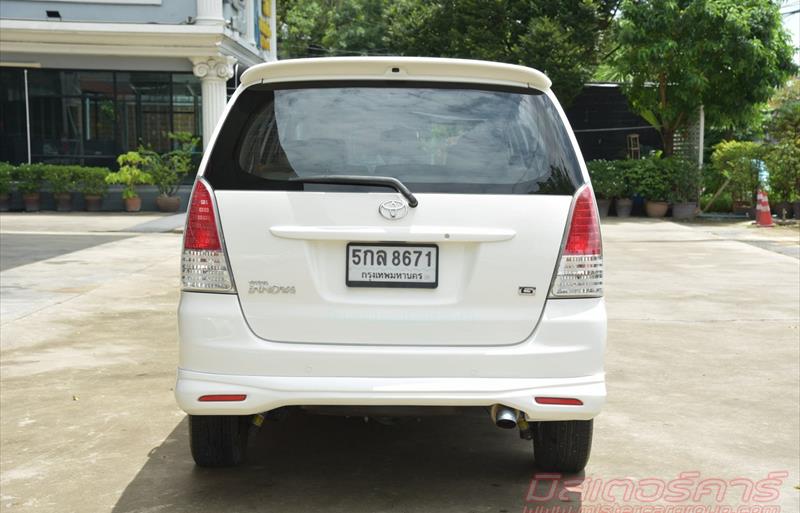 ขายรถตู้มือสอง toyota innova รถปี2010 รหัส 74681 รูปที่4