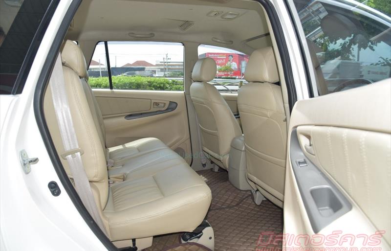 ขายรถตู้มือสอง toyota innova รถปี2010 รหัส 74681 รูปที่8