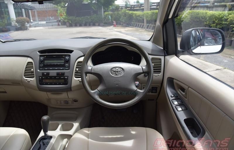 ขายรถตู้มือสอง toyota innova รถปี2010 รหัส 74681 รูปที่9