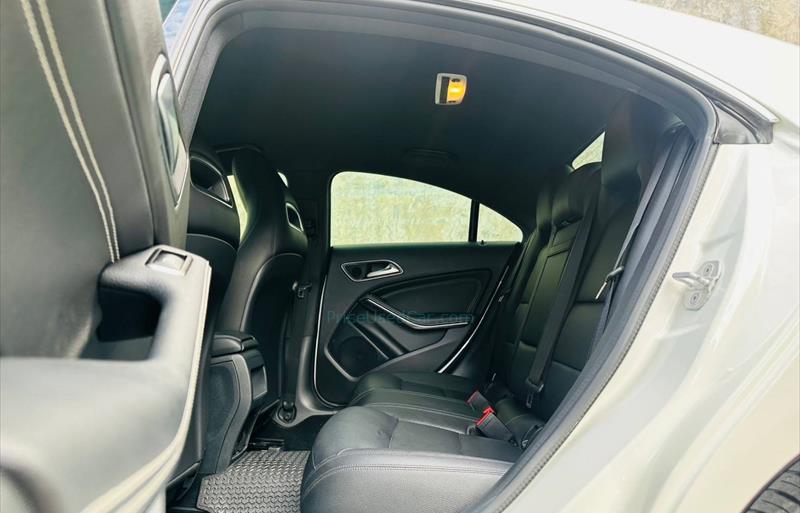 ขายรถเก๋งมือสอง-mercedes-benz-เมอร์เซเดสเบนซ์-cla180-รถปี2016-รหัส74692-53265dc1.jpg ขายรถเก๋งมือสอง-mercedes-benz-เมอร์เซเดสเบนซ์-cla180-รถปี2016-รหัส74692-53265dc1.jpg
