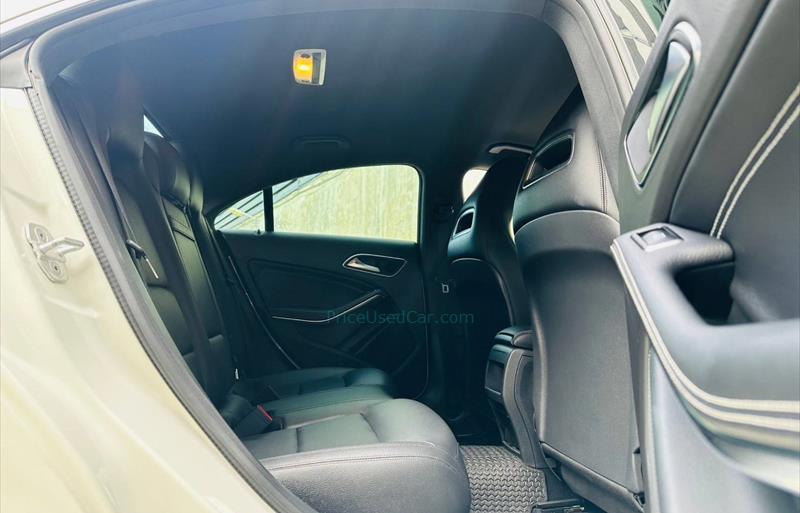 ขายรถเก๋งมือสอง-mercedes-benz-เมอร์เซเดสเบนซ์-cla180-รถปี2016-รหัส74692-aa8d6082.jpg ขายรถเก๋งมือสอง-mercedes-benz-เมอร์เซเดสเบนซ์-cla180-รถปี2016-รหัส74692-aa8d6082.jpg