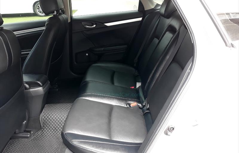 ขายรถเก๋งมือสอง-honda-ฮอนด้า-civic-ซีวิค-รถปี2020-รหัส74699-3e35565b.jpg ขายรถเก๋งมือสอง-honda-ฮอนด้า-civic-ซีวิค-รถปี2020-รหัส74699-3e35565b.jpg