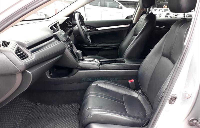 ขายรถเก๋งมือสอง-honda-ฮอนด้า-civic-ซีวิค-รถปี2019-รหัส74708-c49db2f7.jpg ขายรถเก๋งมือสอง-honda-ฮอนด้า-civic-ซีวิค-รถปี2019-รหัส74708-c49db2f7.jpg