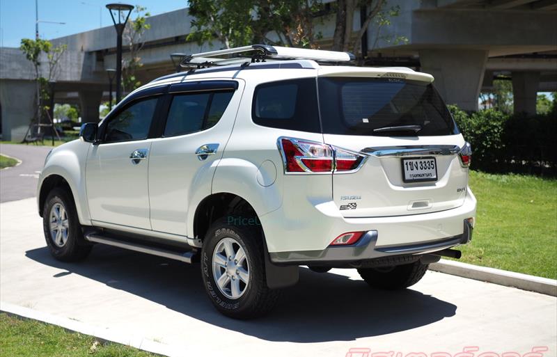 ขายรถ-suv-มือสอง-isuzu-อีซูซุ-mu-x-มิวเอ็กซ์-รถปี2016-รหัส74710-a07c81d0.jpg ขายรถ-suv-มือสอง-isuzu-อีซูซุ-mu-x-มิวเอ็กซ์-รถปี2016-รหัส74710-a07c81d0.jpg