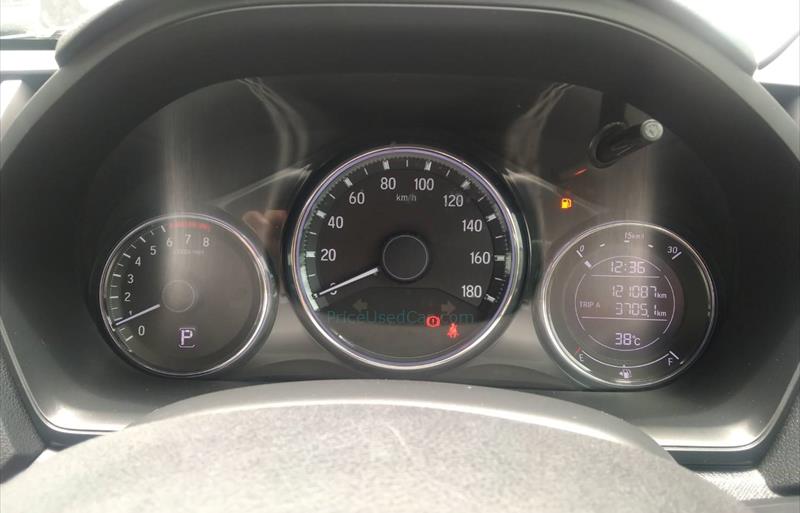 ขายรถ-suv-มือสอง-honda-ฮอนด้า-br-v-บีอาร์วี-รถปี2019-รหัส74718-72c3f122.jpg ขายรถ-suv-มือสอง-honda-ฮอนด้า-br-v-บีอาร์วี-รถปี2019-รหัส74718-72c3f122.jpg