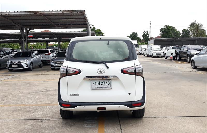 ขายรถเก๋งมือสอง toyota sienta รถปี2019 รหัส 74719 รูปที่3