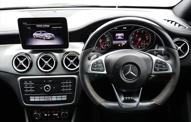 ขายรถเก๋งมือสอง-mercedes-benz-เมอร์เซเดสเบนซ์-cla250-amg-ซีแอลเอสองห้าศูนย์-เอเอ็มจี-รถปี2018-รหัส74726-48c284d7.jpg ขายรถเก๋งมือสอง-mercedes-benz-เมอร์เซเดสเบนซ์-cla250-amg-ซีแอลเอสองห้าศูนย์-เอเอ็มจี-รถปี2018-รหัส74726-48c284d7.jpg
