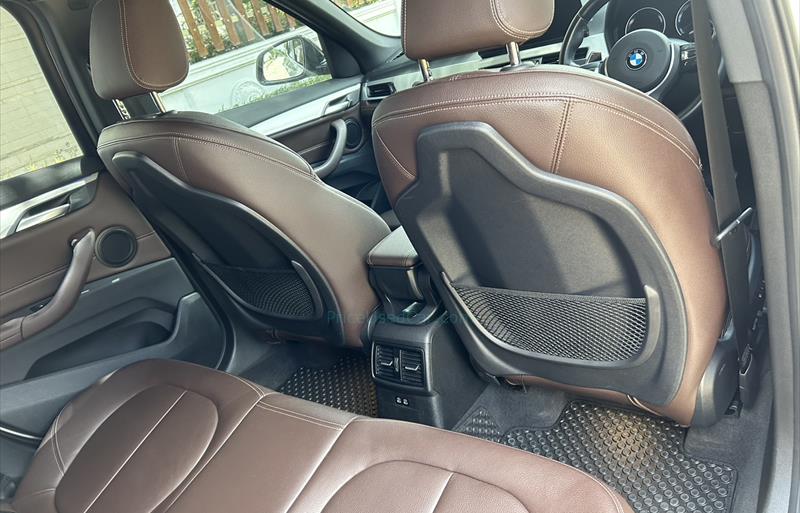 ขายรถ-suv-มือสอง-bmw-บีเอ็มดับบลิว-x1-เอ็กซ์1-รถปี2022-รหัส74733-1cb0a527.jpg ขายรถ-suv-มือสอง-bmw-บีเอ็มดับบลิว-x1-เอ็กซ์1-รถปี2022-รหัส74733-1cb0a527.jpg