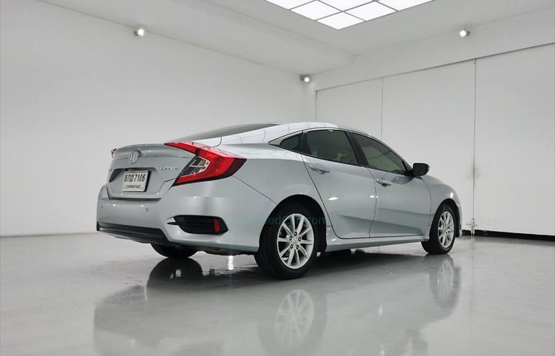 ขายรถเก๋งมือสอง-honda-ฮอนด้า-civic-ซีวิค-รถปี2018-รหัส74736-ac249eb9.jpg ขายรถเก๋งมือสอง-honda-ฮอนด้า-civic-ซีวิค-รถปี2018-รหัส74736-ac249eb9.jpg