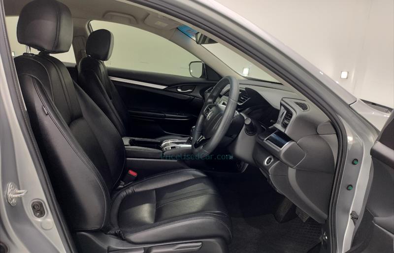 ขายรถเก๋งมือสอง-honda-ฮอนด้า-civic-ซีวิค-รถปี2019-รหัส74738-8530d8ef.jpg ขายรถเก๋งมือสอง-honda-ฮอนด้า-civic-ซีวิค-รถปี2019-รหัส74738-8530d8ef.jpg