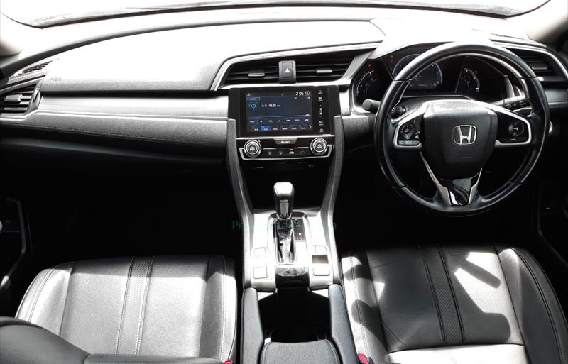 ขายรถเก๋งมือสอง-honda-ฮอนด้า-civic-ซีวิค-รถปี2017-รหัส74744-6c28bec8.jpg ขายรถเก๋งมือสอง-honda-ฮอนด้า-civic-ซีวิค-รถปี2017-รหัส74744-6c28bec8.jpg