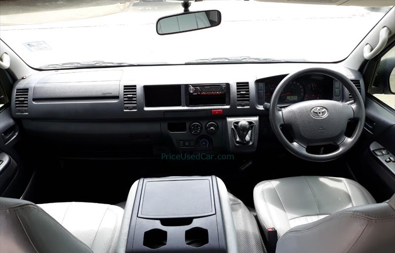 ขายรถตู้มือสอง toyota commuter รถปี2018 รหัส 74773 รูปที่8