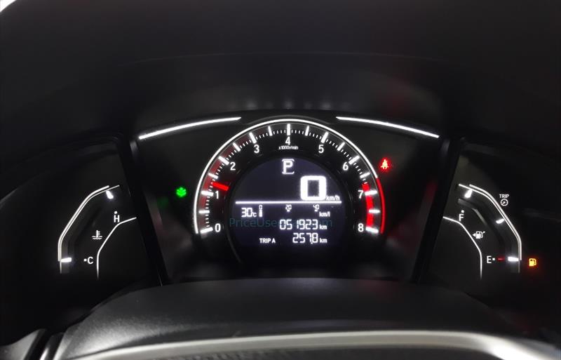 ขายรถเก๋งมือสอง-honda-ฮอนด้า-civic-ซีวิค-รถปี2020-รหัส74806-a75a4923.jpg ขายรถเก๋งมือสอง-honda-ฮอนด้า-civic-ซีวิค-รถปี2020-รหัส74806-a75a4923.jpg