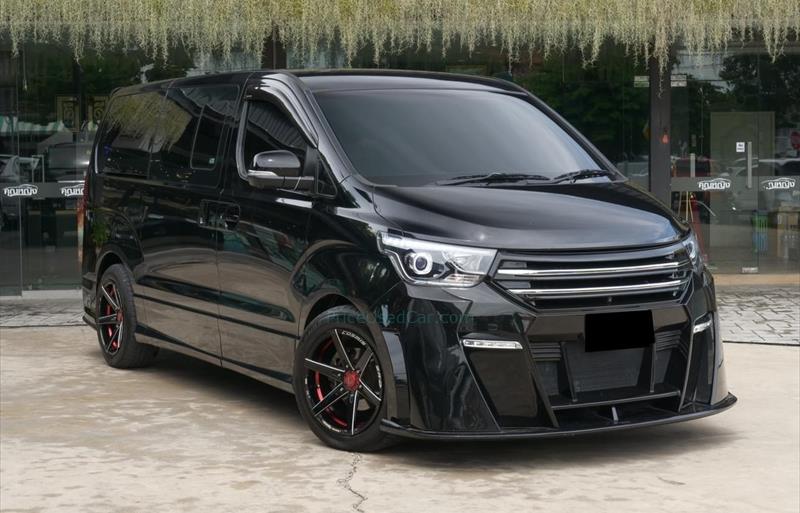 รถตู้มือสอง HYUNDAI H-1 รถปี 2019