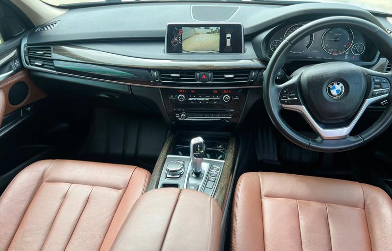 ขายรถ-suv-มือสอง-bmw-บีเอ็มดับบลิว-x5-เอ็กซ์5-รถปี2015-รหัส74814-db9c5c4d.jpg ขายรถ-suv-มือสอง-bmw-บีเอ็มดับบลิว-x5-เอ็กซ์5-รถปี2015-รหัส74814-db9c5c4d.jpg