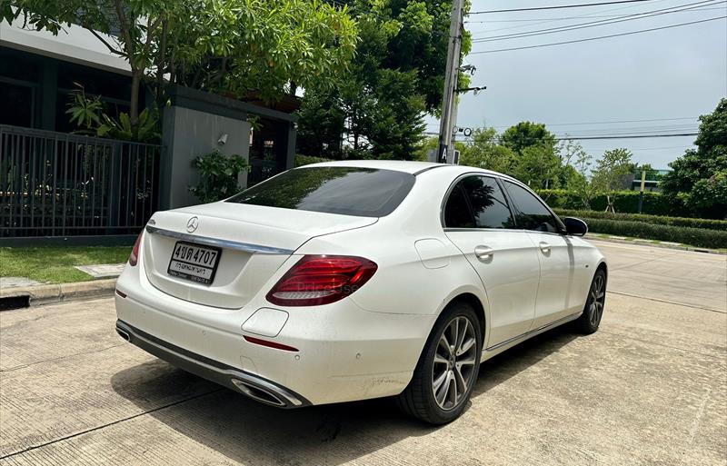 ขายรถเก๋งมือสอง-mercedes-benz-เมอร์เซเดสเบนซ์-e350e-รถปี2017-รหัส74817-5431344a.jpg ขายรถเก๋งมือสอง-mercedes-benz-เมอร์เซเดสเบนซ์-e350e-รถปี2017-รหัส74817-5431344a.jpg