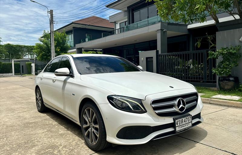 รถเก๋งมือสอง MERCEDES BENZ E350e รถปี 2017 รถเก๋งมือสอง MERCEDES BENZ E350e รถปี 2017