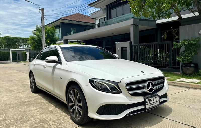 รถเก๋งมือสอง  MERCEDES BENZ E350e รถปี2017