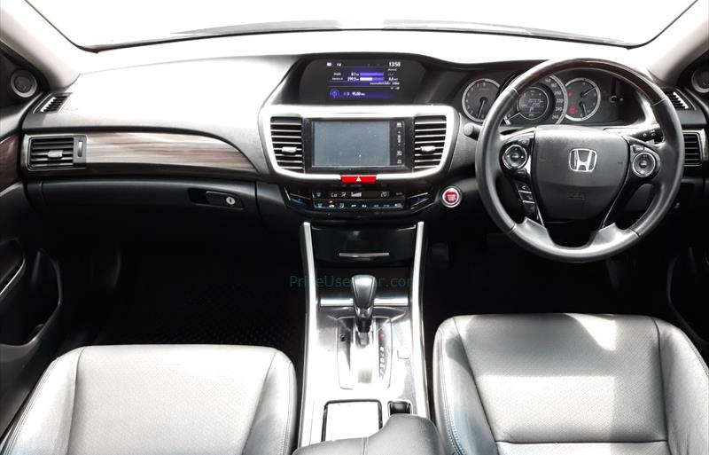 ขายรถเก๋งมือสอง-honda-ฮอนด้า-accord-แอคคอร์ด-รถปี2018-รหัส74818-cbbe4ea3.jpg ขายรถเก๋งมือสอง-honda-ฮอนด้า-accord-แอคคอร์ด-รถปี2018-รหัส74818-cbbe4ea3.jpg