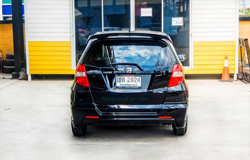 ขายรถเก๋งมือสอง-honda-ฮอนด้า-jazz-แจ๊ส-รถปี2011-รหัส74829-34df6323.jpg ขายรถเก๋งมือสอง-honda-ฮอนด้า-jazz-แจ๊ส-รถปี2011-รหัส74829-34df6323.jpg