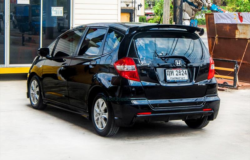 ขายรถเก๋งมือสอง-honda-ฮอนด้า-jazz-แจ๊ส-รถปี2011-รหัส74829-f30932cf.jpg ขายรถเก๋งมือสอง-honda-ฮอนด้า-jazz-แจ๊ส-รถปี2011-รหัส74829-f30932cf.jpg