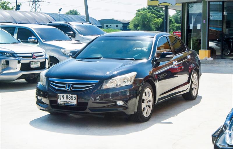 ขายรถเก๋งมือสอง honda accord รถปี2011 รหัส 74833 รูปที่2