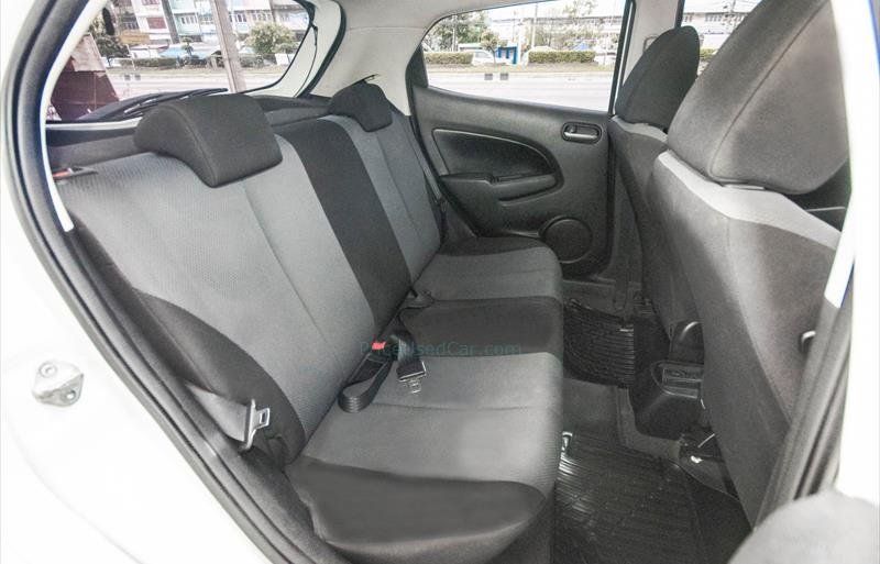 ขายรถเก๋งมือสอง-mazda-มาสด้า-2-สอง-รถปี2010-รหัส74840-2d664c4d.jpg ขายรถเก๋งมือสอง-mazda-มาสด้า-2-สอง-รถปี2010-รหัส74840-2d664c4d.jpg