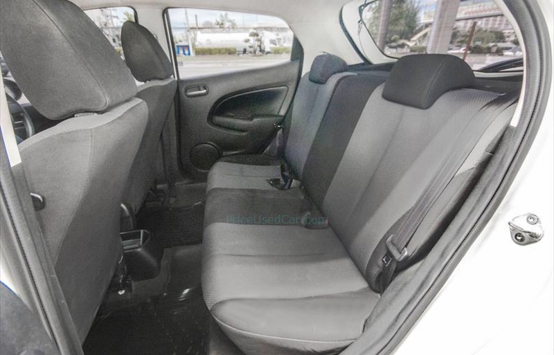 ขายรถเก๋งมือสอง-mazda-มาสด้า-2-สอง-รถปี2010-รหัส74840-47c64630.jpg ขายรถเก๋งมือสอง-mazda-มาสด้า-2-สอง-รถปี2010-รหัส74840-47c64630.jpg