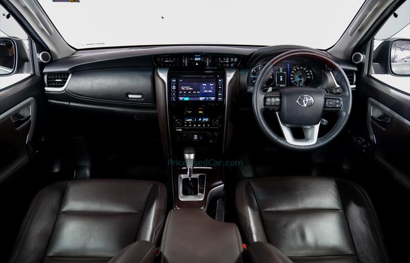 ขายรถ-suv-มือสอง-toyota-โตโยต้า-fortuner-ฟอร์จูนเนอร์-รถปี2019-รหัส74856-de5eb1e8.jpg ขายรถ-suv-มือสอง-toyota-โตโยต้า-fortuner-ฟอร์จูนเนอร์-รถปี2019-รหัส74856-de5eb1e8.jpg