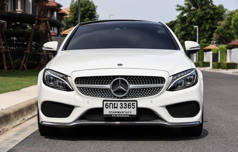 ขายรถเก๋งมือสอง-mercedes-benz-เมอร์เซเดสเบนซ์-c250-ซีสองห้าศูนย์-รถปี2018-รหัส74858-8f1af009.jpg ขายรถเก๋งมือสอง-mercedes-benz-เมอร์เซเดสเบนซ์-c250-ซีสองห้าศูนย์-รถปี2018-รหัส74858-8f1af009.jpg