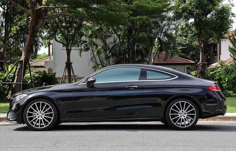 ขายรถเก๋งมือสอง-mercedes-benz-เมอร์เซเดสเบนซ์-c250-ซีสองห้าศูนย์-รถปี2017-รหัส74860-9a745f0c.jpg ขายรถเก๋งมือสอง-mercedes-benz-เมอร์เซเดสเบนซ์-c250-ซีสองห้าศูนย์-รถปี2017-รหัส74860-9a745f0c.jpg