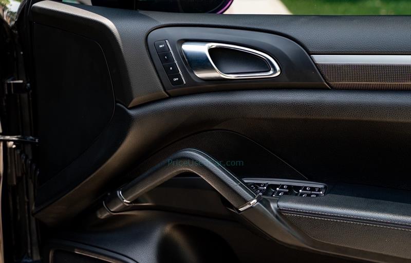 ขายรถ-suv-มือสอง-porsche-ปอร์เช่-cayenne-รถปี2011-รหัส74865-ac2b4d55.jpg ขายรถ-suv-มือสอง-porsche-ปอร์เช่-cayenne-รถปี2011-รหัส74865-ac2b4d55.jpg