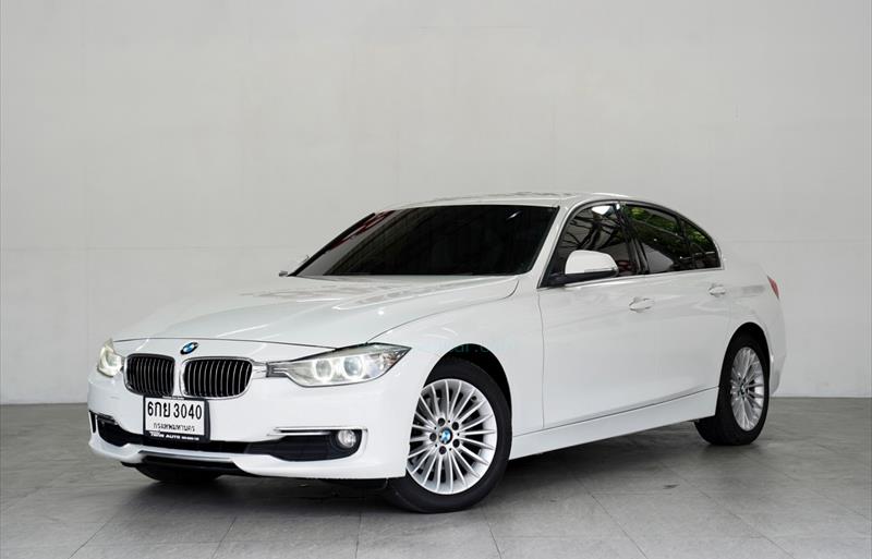 รถเก๋งมือสอง BMW 320d รถปี 2012