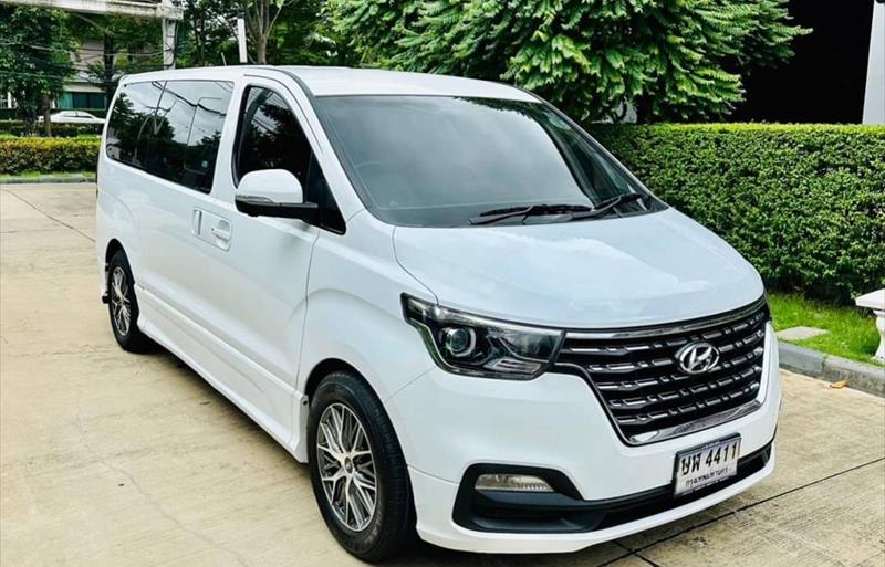 ขายรถตู้มือสอง hyundai grand-starex รถปี2019 รหัส 74873 รูปที่3