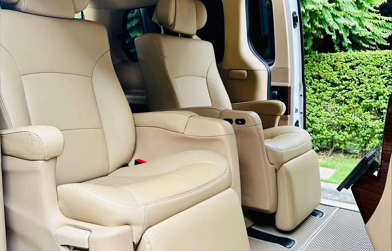 ขายรถตู้มือสอง-hyundai-ฮุนได-grand-starex-รถปี2019-รหัส74873-a73f4730.jpg ขายรถตู้มือสอง-hyundai-ฮุนได-grand-starex-รถปี2019-รหัส74873-a73f4730.jpg