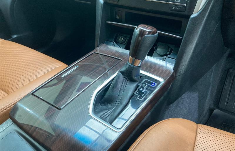 ขายรถเก๋งมือสอง-toyota-โตโยต้า-camry-คัมรี่-รถปี2018-รหัส74878-ec57038b.jpg ขายรถเก๋งมือสอง-toyota-โตโยต้า-camry-คัมรี่-รถปี2018-รหัส74878-ec57038b.jpg