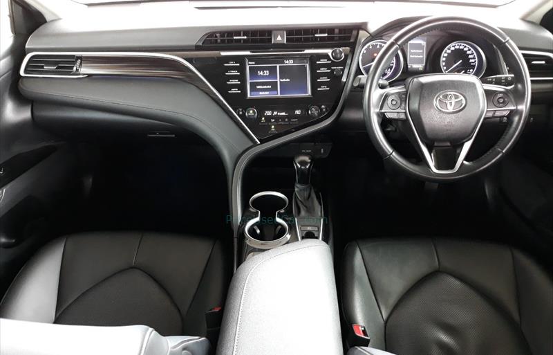 ขายรถเก๋งมือสอง-toyota-โตโยต้า-camry-คัมรี่-รถปี2019-รหัส74879-f4b43191.jpg ขายรถเก๋งมือสอง-toyota-โตโยต้า-camry-คัมรี่-รถปี2019-รหัส74879-f4b43191.jpg