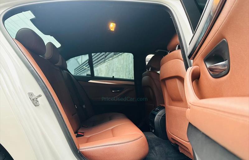 ขายรถเก๋งมือสอง-bmw-บีเอ็มดับบลิว-520d-ห้าสองศูนย์ดี-รถปี2016-รหัส74901-ecf60f7d.jpg ขายรถเก๋งมือสอง-bmw-บีเอ็มดับบลิว-520d-ห้าสองศูนย์ดี-รถปี2016-รหัส74901-ecf60f7d.jpg