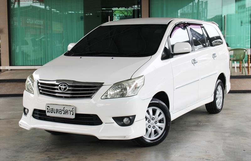 รถตู้มือสอง TOYOTA INNOVA รถปี 2012