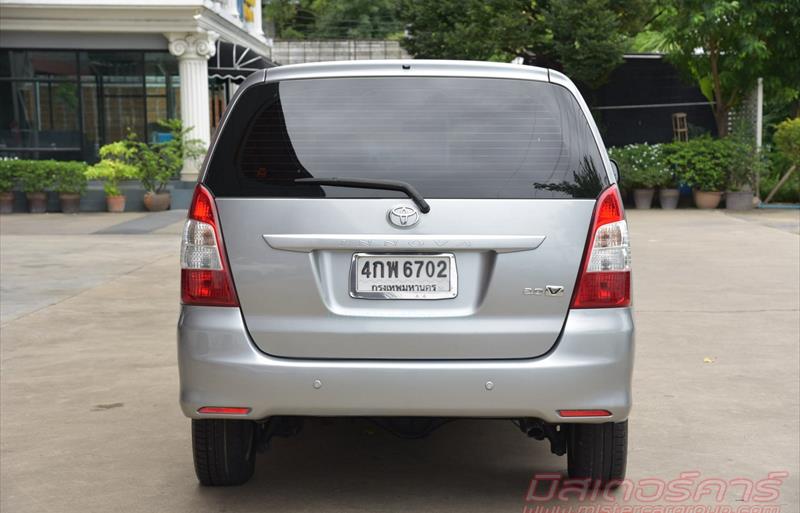 ขายรถตู้มือสอง toyota innova รถปี2015 รหัส 74941 รูปที่4