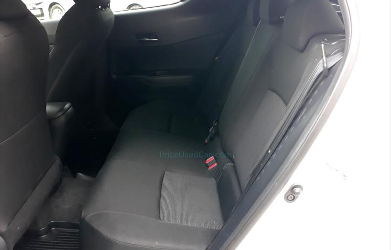 ขายรถเก๋งมือสอง-toyota-โตโยต้า-chr-ซีเอชอาร์-รถปี2018-รหัส74947-371257f3.jpg ขายรถเก๋งมือสอง-toyota-โตโยต้า-chr-ซีเอชอาร์-รถปี2018-รหัส74947-371257f3.jpg