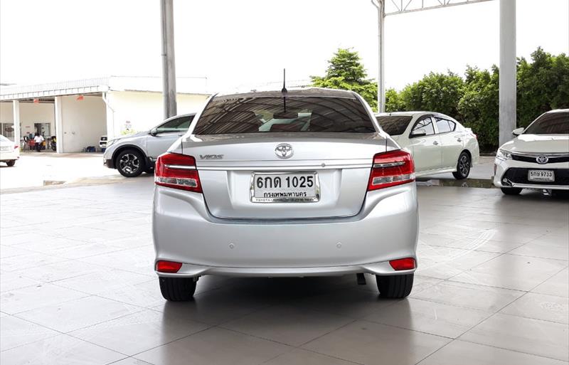 ขายรถเก๋งมือสอง-toyota-โตโยต้า-vios-วีออส-รถปี2017-รหัส74949-23768725.jpg ขายรถเก๋งมือสอง-toyota-โตโยต้า-vios-วีออส-รถปี2017-รหัส74949-23768725.jpg