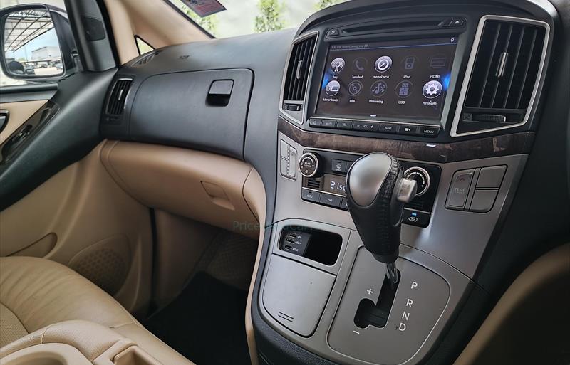 ขายรถตู้มือสอง-hyundai-ฮุนได-h-1-เอชวัน-รถปี2018-รหัส74961-43095e3e.jpg ขายรถตู้มือสอง-hyundai-ฮุนได-h-1-เอชวัน-รถปี2018-รหัส74961-43095e3e.jpg