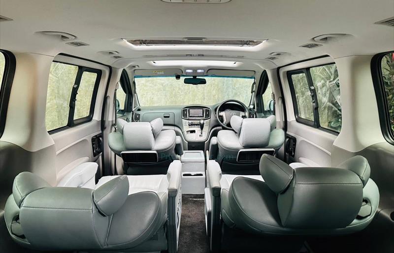 ขายรถตู้มือสอง hyundai h-1 รถปี2019 รหัส 74978 รูปที่7