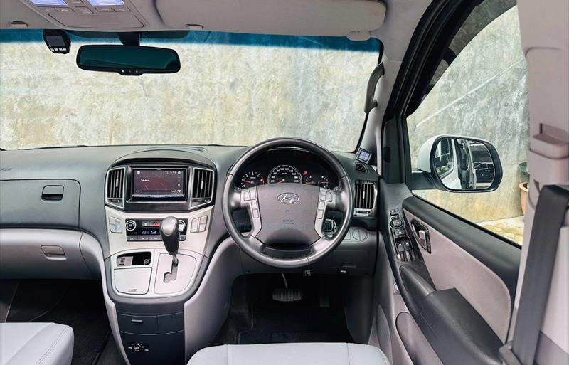 ขายรถตู้มือสอง hyundai h-1 รถปี2019 รหัส 74978 รูปที่4