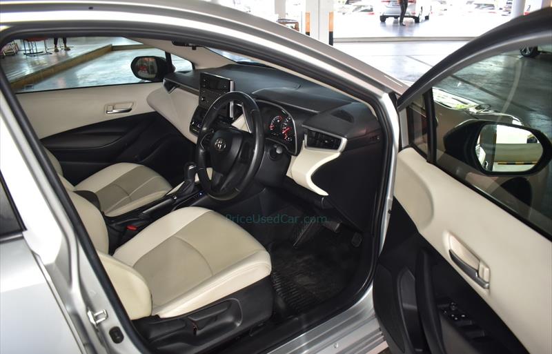 ขายรถเก๋งมือสอง-toyota-โตโยต้า-altis-อัลติส-รถปี2019-รหัส75001-ea5a8178.jpg ขายรถเก๋งมือสอง-toyota-โตโยต้า-altis-อัลติส-รถปี2019-รหัส75001-ea5a8178.jpg