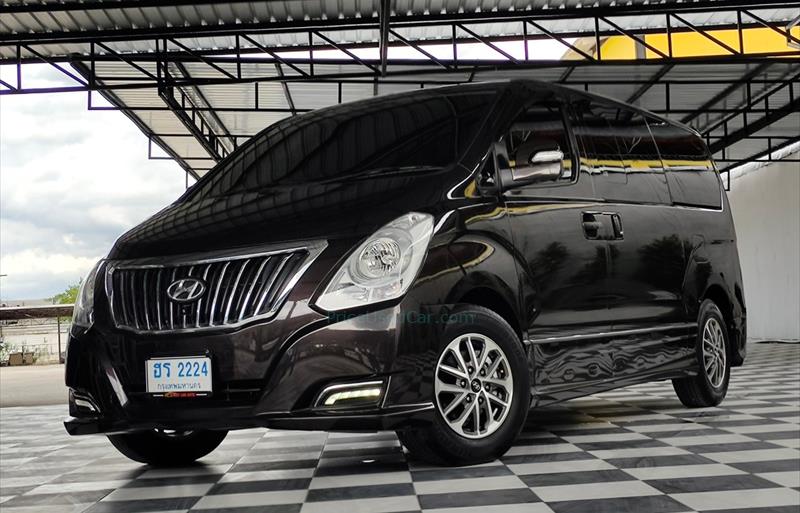 ขายรถตู้มือสอง hyundai h-1 รถปี2016 รหัส 75002 รูปที่1 ขายรถตู้มือสอง hyundai h-1 รถปี2016 รหัส 75002 รูปที่1