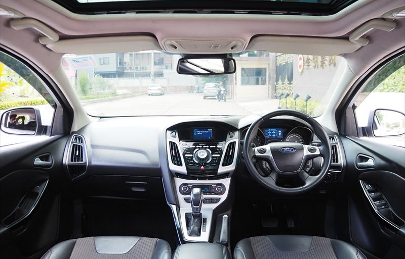 ขายรถเก๋งมือสอง-ford-ฟอร์ด-focus-โฟกัส-รถปี2013-รหัส75004-674e59dd.jpg ขายรถเก๋งมือสอง-ford-ฟอร์ด-focus-โฟกัส-รถปี2013-รหัส75004-674e59dd.jpg