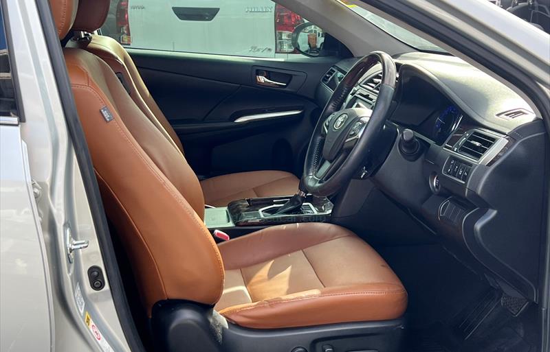 ขายรถเก๋งมือสอง-toyota-โตโยต้า-camry-คัมรี่-รถปี2018-รหัส75009-a56e2fda.jpg ขายรถเก๋งมือสอง-toyota-โตโยต้า-camry-คัมรี่-รถปี2018-รหัส75009-a56e2fda.jpg